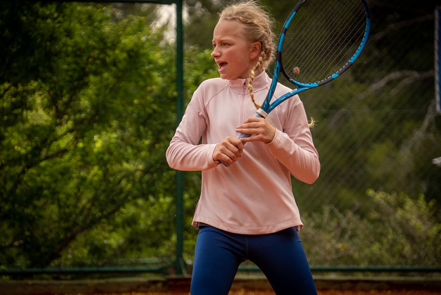 Ana Marija Rebić eyes on the ball